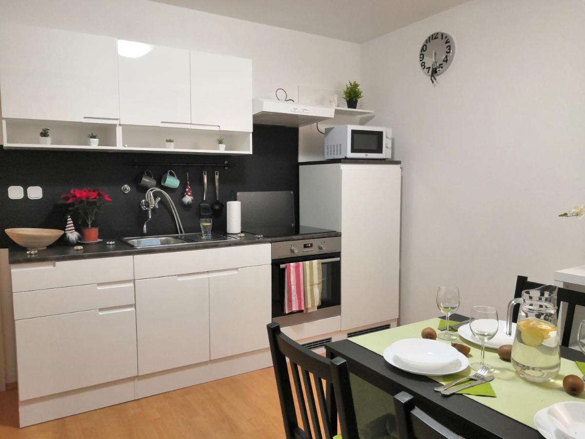 מריבור Apartmaji Sofia מראה חיצוני תמונה
